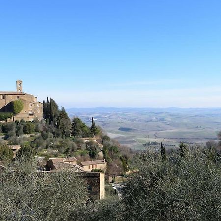 A Tuscan View Hotel Montalcino Luaran gambar